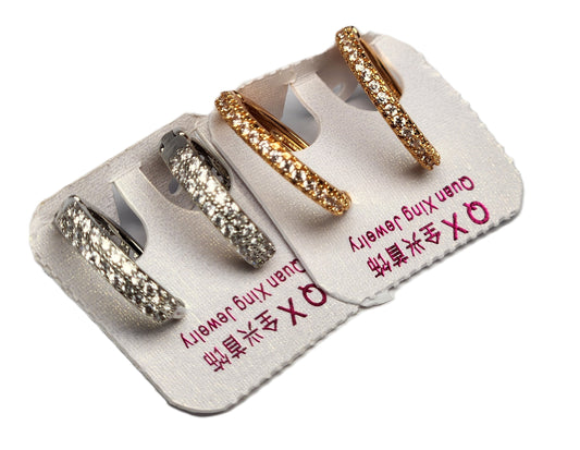 Classic Round-Shaped Earrings – Elegant Everyday Jewelry