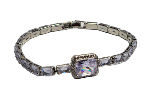 Rectangular Style Silver Bracelet – Modern & Timeless Jewellery