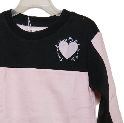 Classic Sweatshirt with Minimal Heart Print – Casual & Stylish