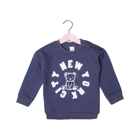 Sweatshirt with Front Embroidery “New York City” – Urban & Stylish