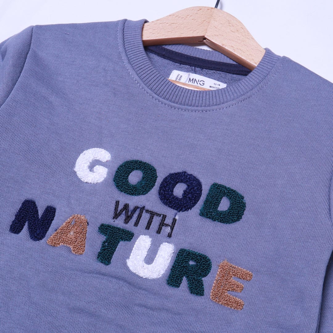 Sweatshirt with Front Embroidery “Good with Nature” – Casual & Stylish