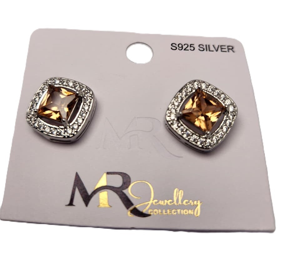 Square-Shaped Earrings with Rounded Corners, Center Stone & White Crystal Accents – Elegant Jewellery